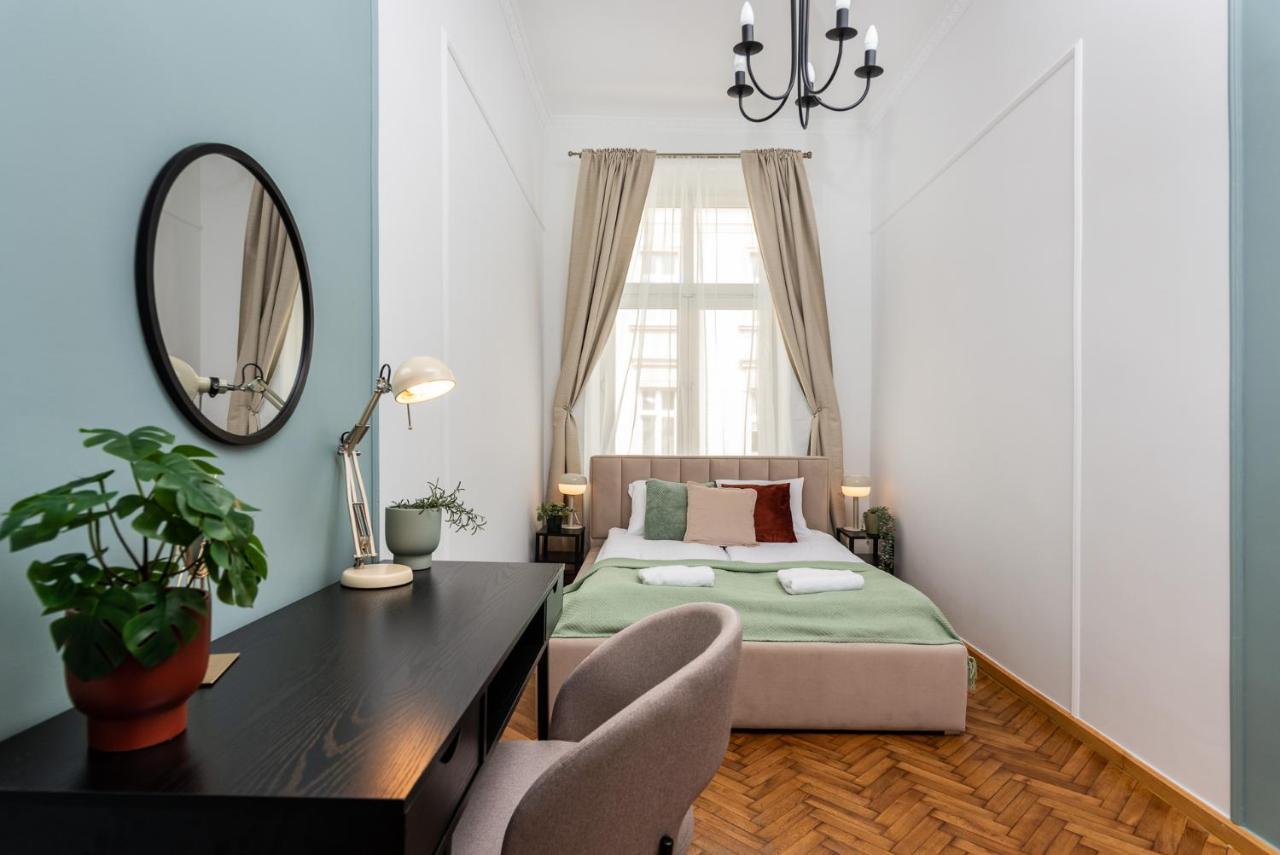 Classy Old Town - By Upstairs Krakow