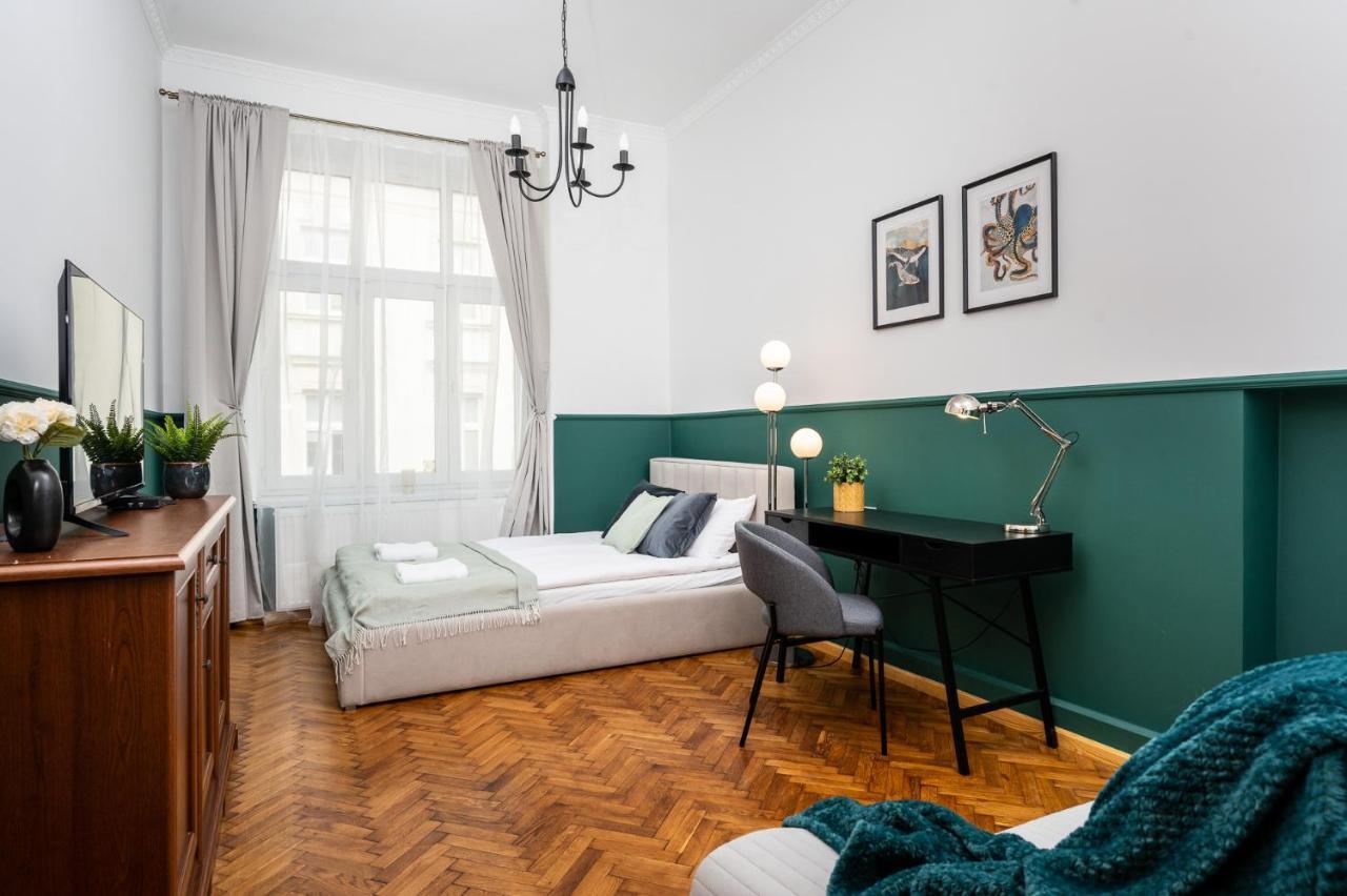 Apartment Classy Old Town - By Upstairs